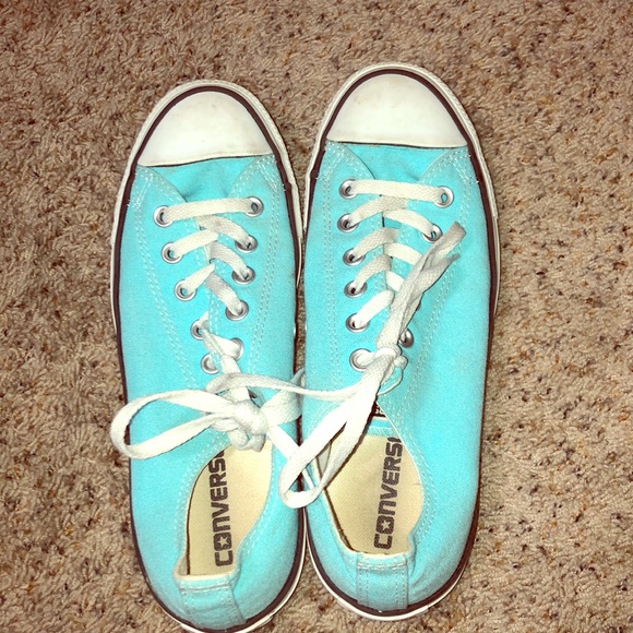 light blue converse shoes